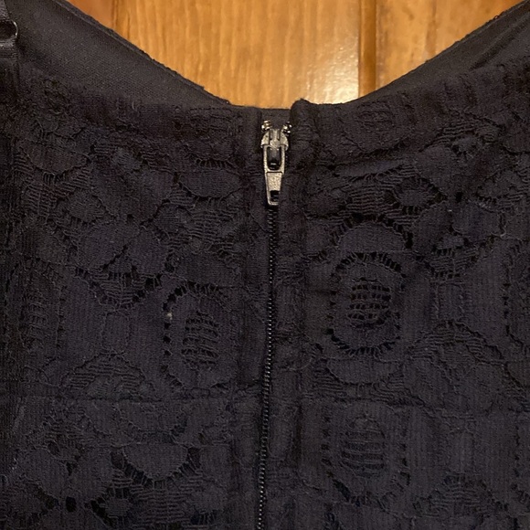 Size 3 Trixxi Navy Lace and Floral Spaghetti Strap Dress - Picture 12 of 16